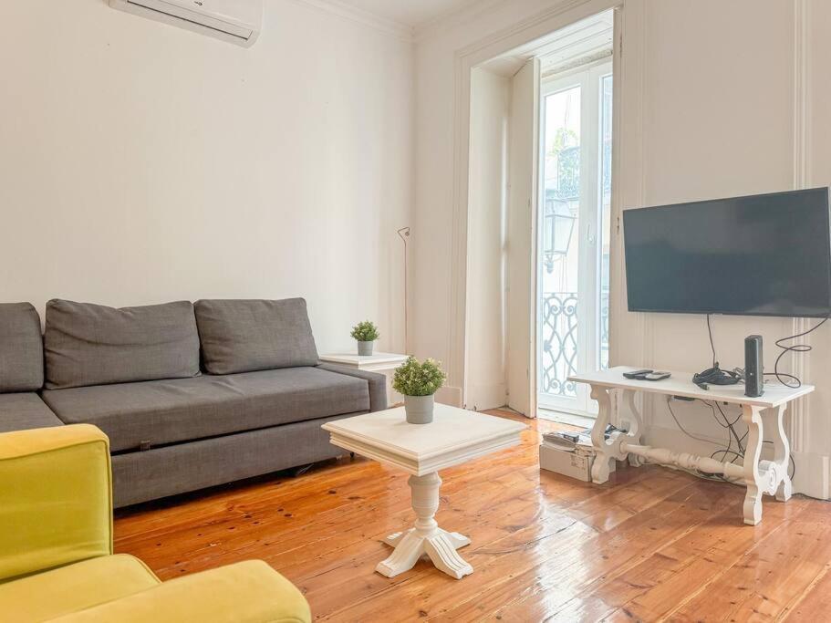 Home Mais Mouros Lisboa Eksteriør bilde